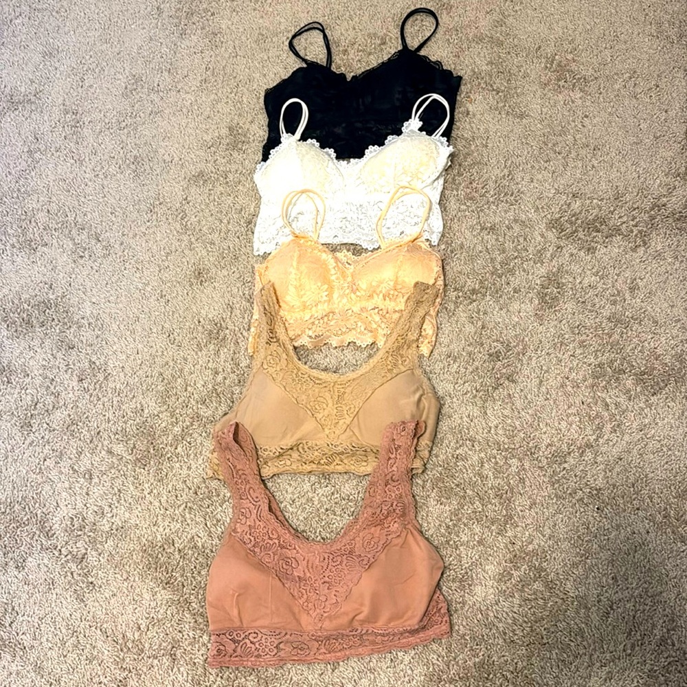 Women’s M/L Altar’d State bralette bundle of 5